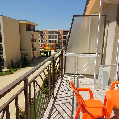 Διαμέρισμα Holiday Fort Club Studio